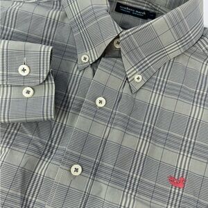 NWOT Southern Marsh Men’s Gray Plaid Long Sleeve Button Down Size Medium B2